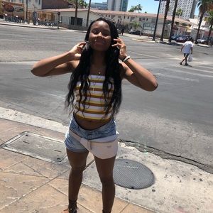 Meet your Posher, Gabrielle